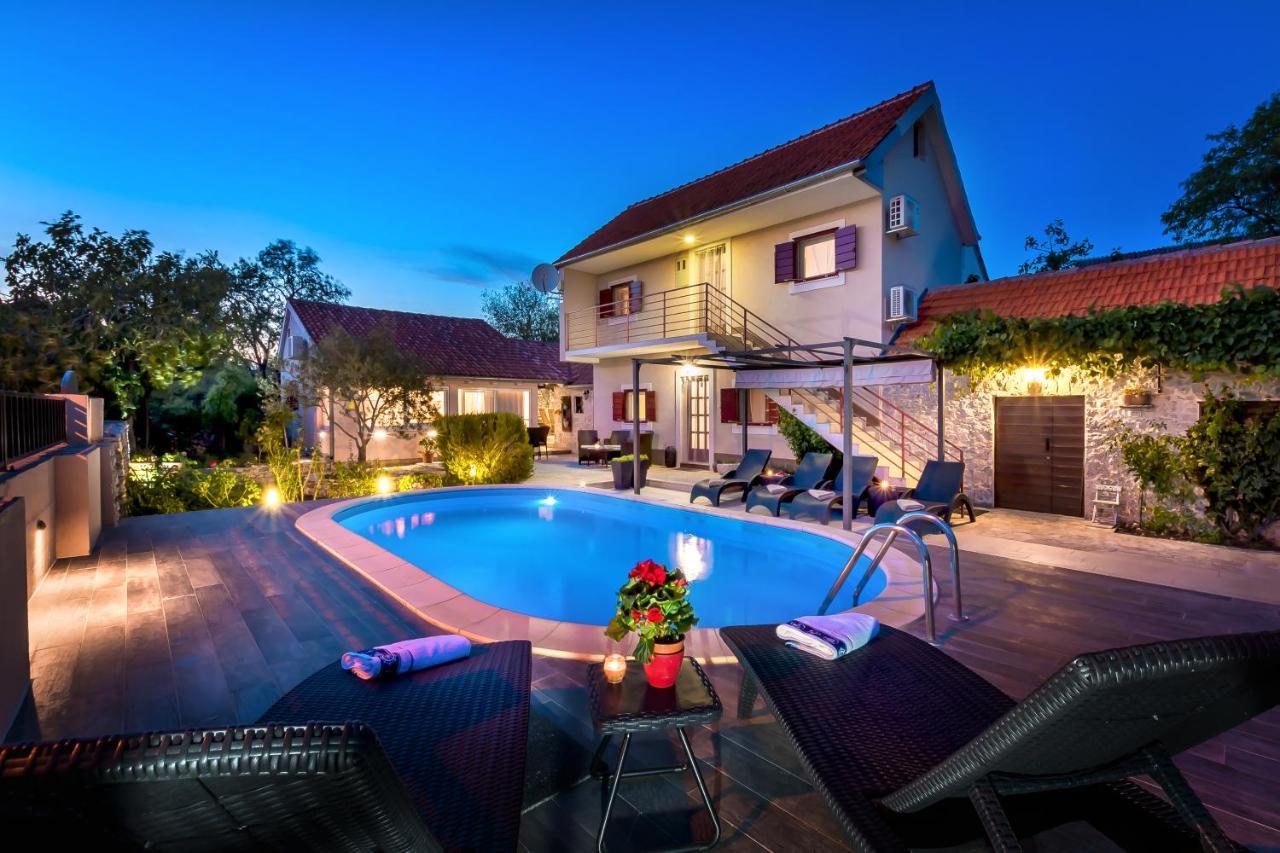 Holiday Home Rosko Skradin Ngoại thất bức ảnh