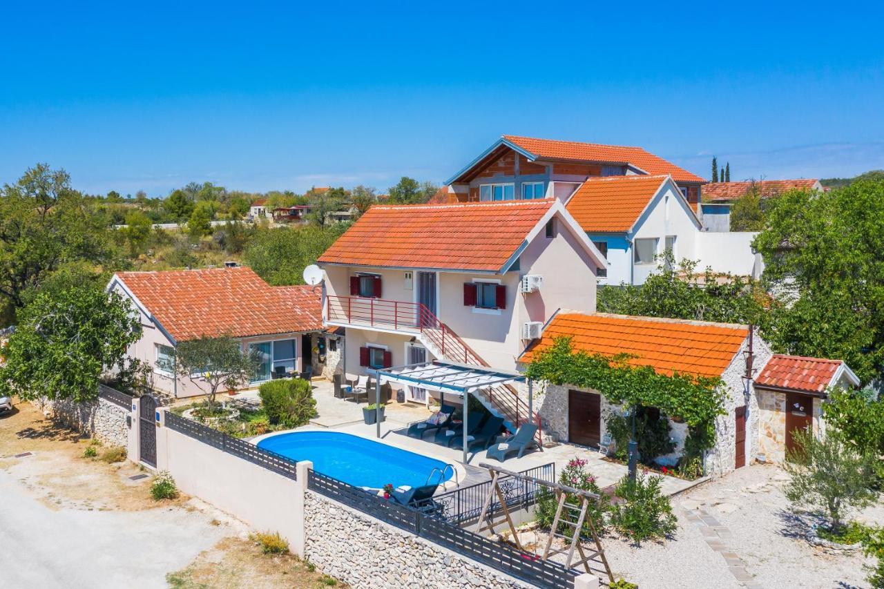 Holiday Home Rosko Skradin Ngoại thất bức ảnh