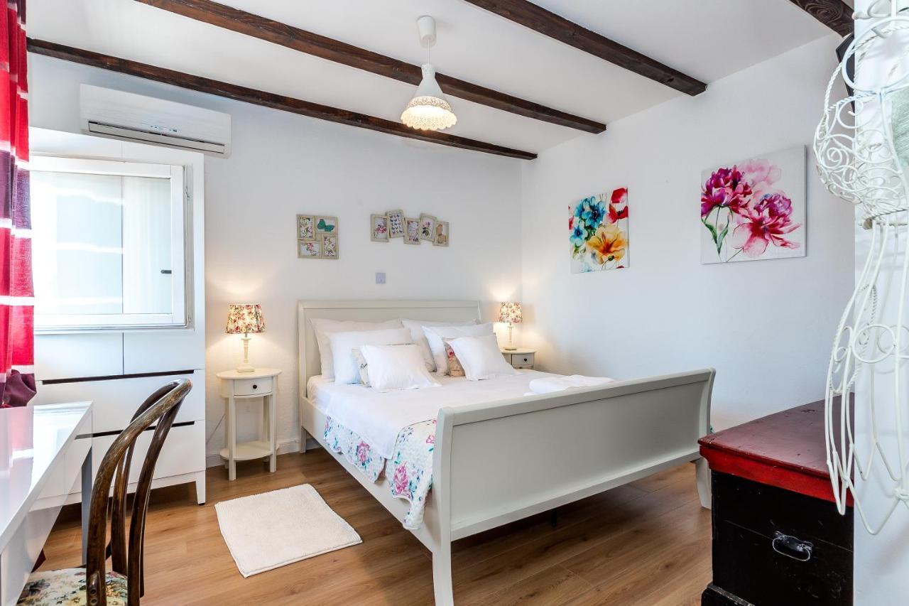Holiday Home Rosko Skradin Ngoại thất bức ảnh