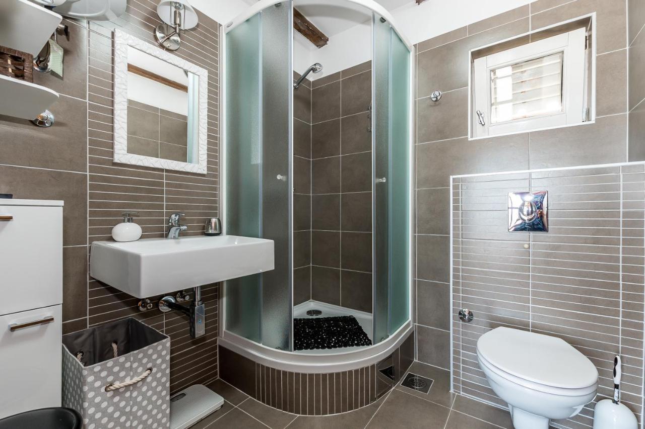Holiday Home Rosko Skradin Ngoại thất bức ảnh